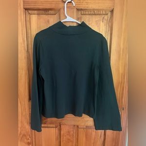 100% cotton Madewell wide-sleeve shirt in a size small.